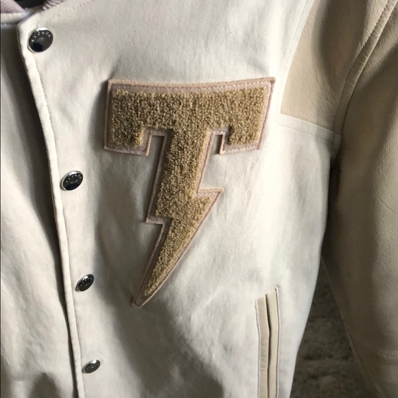 Tackma Varsity - Picture 5 of 5